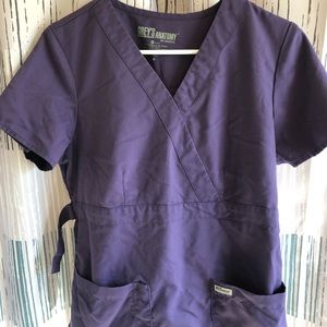 Grey’s Anatomy scrub top